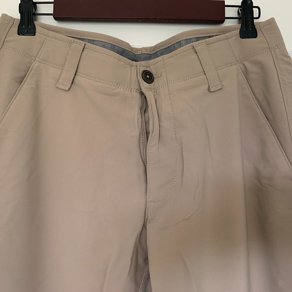 Under Armour Golf Pants Men Size 30/32 Khaki Loose
